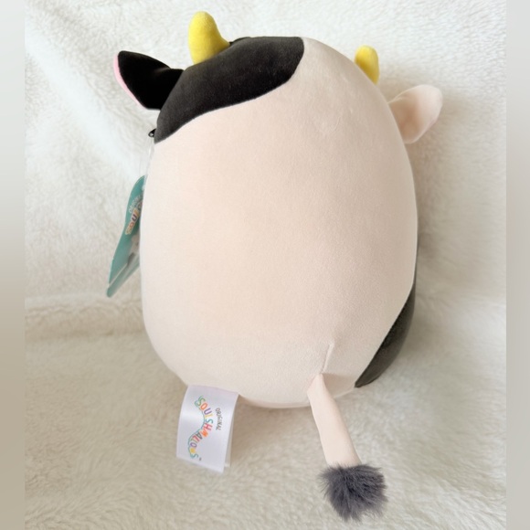 Squishmallows Connor Cow Plush - Picture 3 of 7